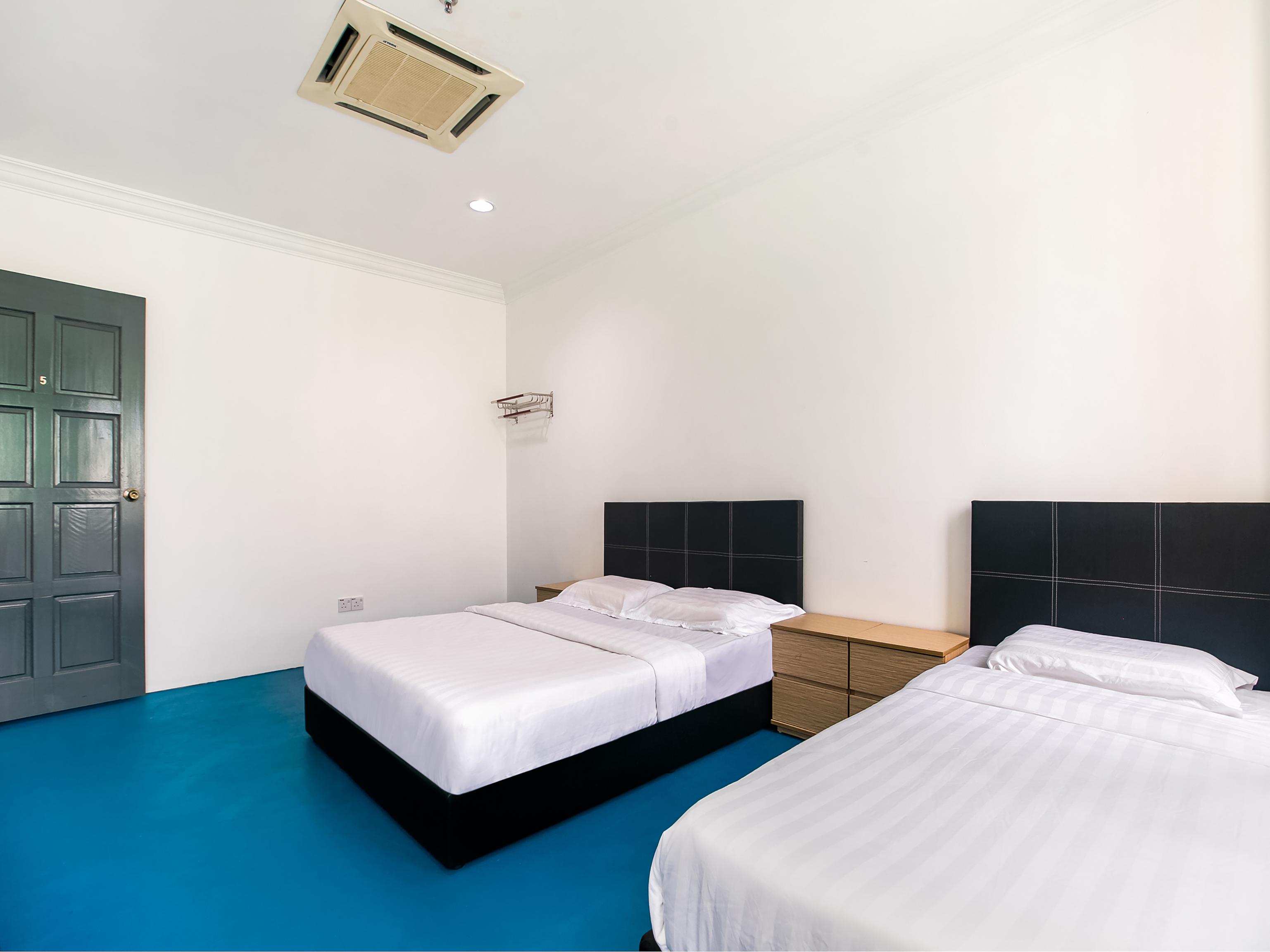 Spot On 89726 Capsule Inn Kota Kinabalu Ngoại thất bức ảnh