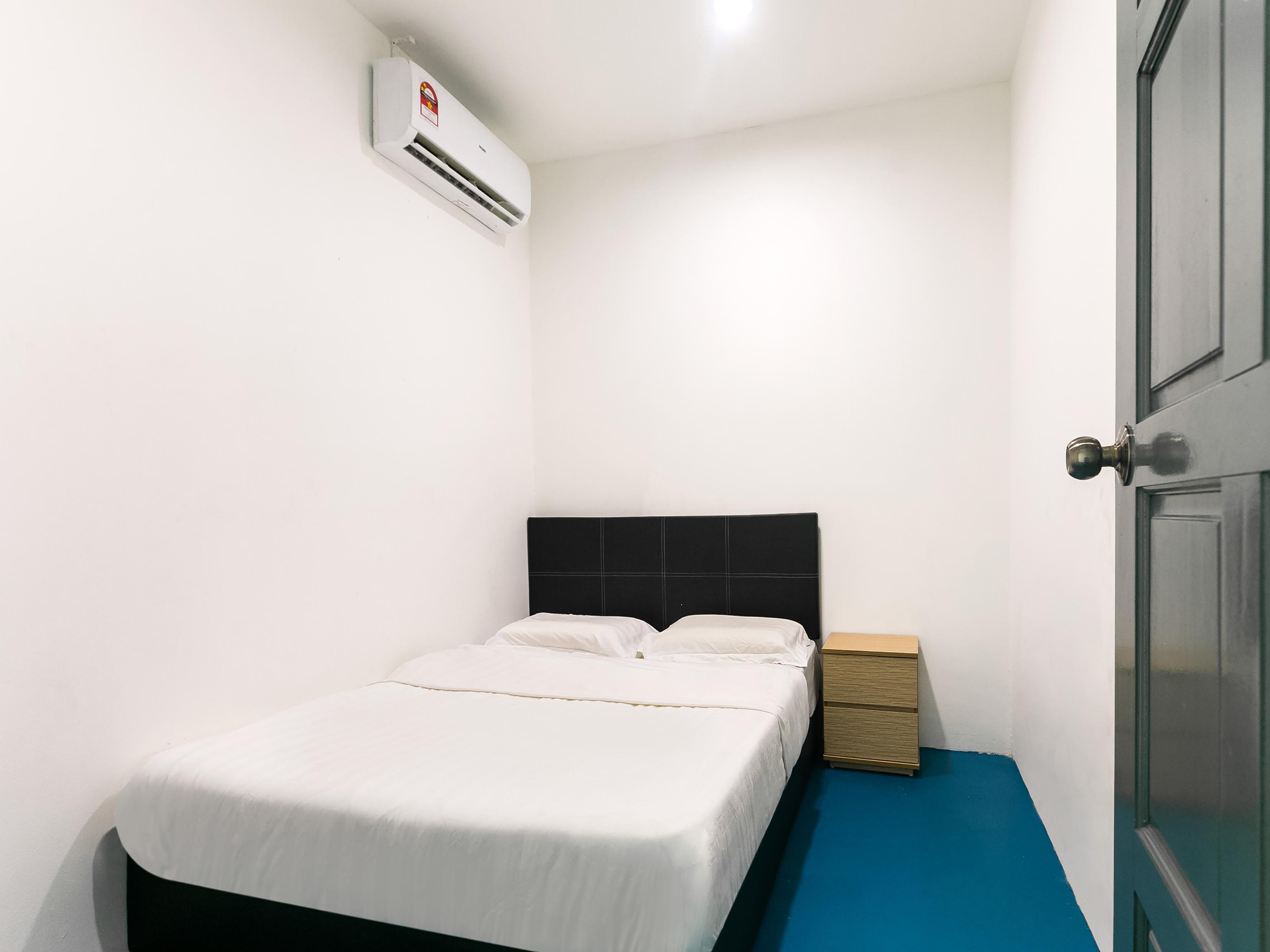 Spot On 89726 Capsule Inn Kota Kinabalu Ngoại thất bức ảnh