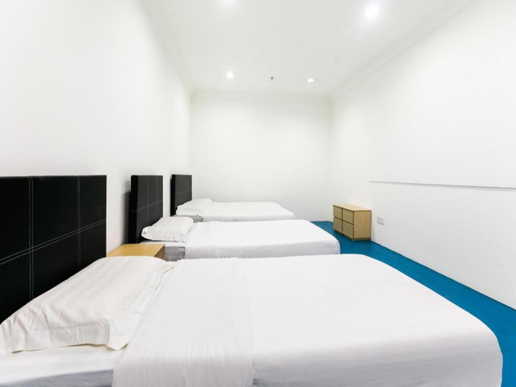 Spot On 89726 Capsule Inn Kota Kinabalu Ngoại thất bức ảnh