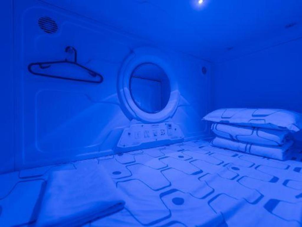 Spot On 89726 Capsule Inn Kota Kinabalu Ngoại thất bức ảnh